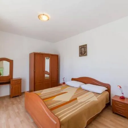 Apartment Apt Della With Pool, 50m From Beach *