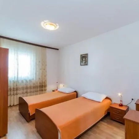 Apartment Apt Della With Pool, 50m From Beach *
